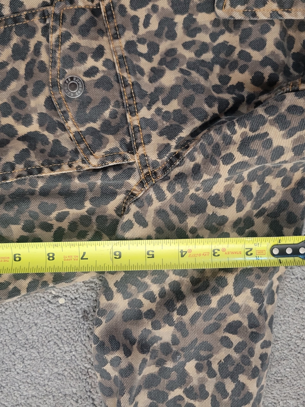 Express Leopard Print Denim Jacket Button Up Size S Small Animal Print Tan Gray* - Picture 8 of 8